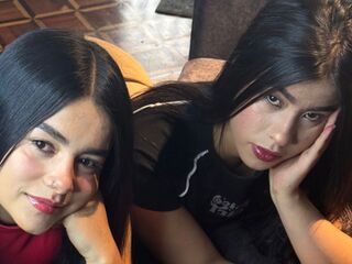 AmaraAndSamara's Live cam in Canada Profile Image