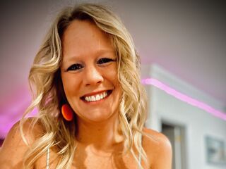 ColoradoWildWife's Jasmin cam Profile Image