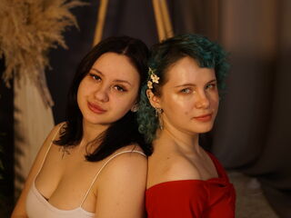 EadlinAndSynnove's Latina live cam models Profile Image