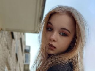 ElletteChesser's Stripchat live cam girls Profile Image