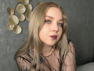 ElsaEsmont's Live cam submissive Profile Image