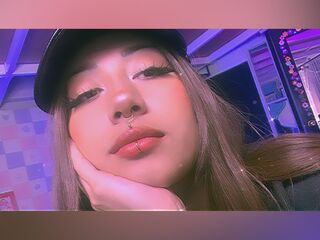 EmilyFills's Live cam credits Profile Image
