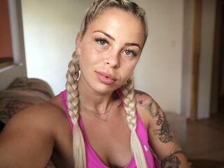 KateAllya's Show Profile Image