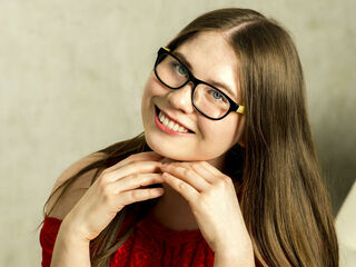 LettyThomson's Chat Profile Image