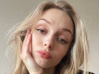 LuccetaRome's Flirt4Free live cam Profile Image
