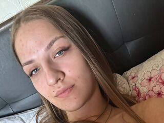 LunaVaibe's Blonde live cam girls Profile Image
