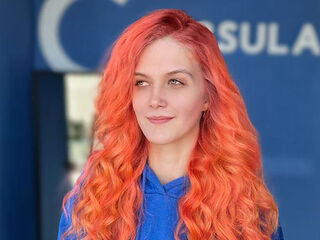 SophieLutz's Pay-per-minute live cam Profile Image