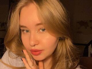 SusanLee's Teen live cam shows Profile Image
