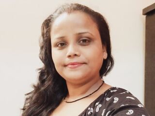 TanyaSharma's Live cam performers Profile Image